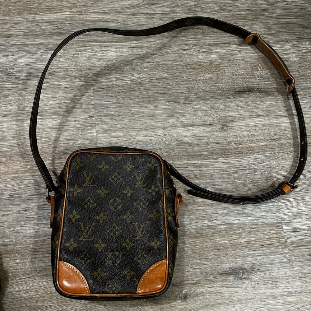 Authentic Louis Vuitton Amazon crossbody